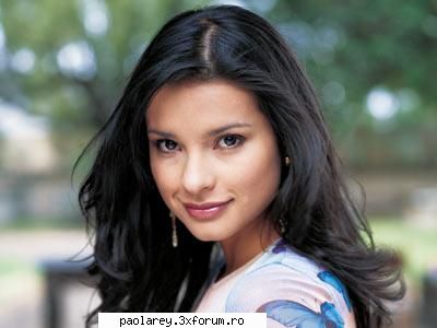Paola Rey vs. Yadhira Carrillo - normal ca paola - Paola versus